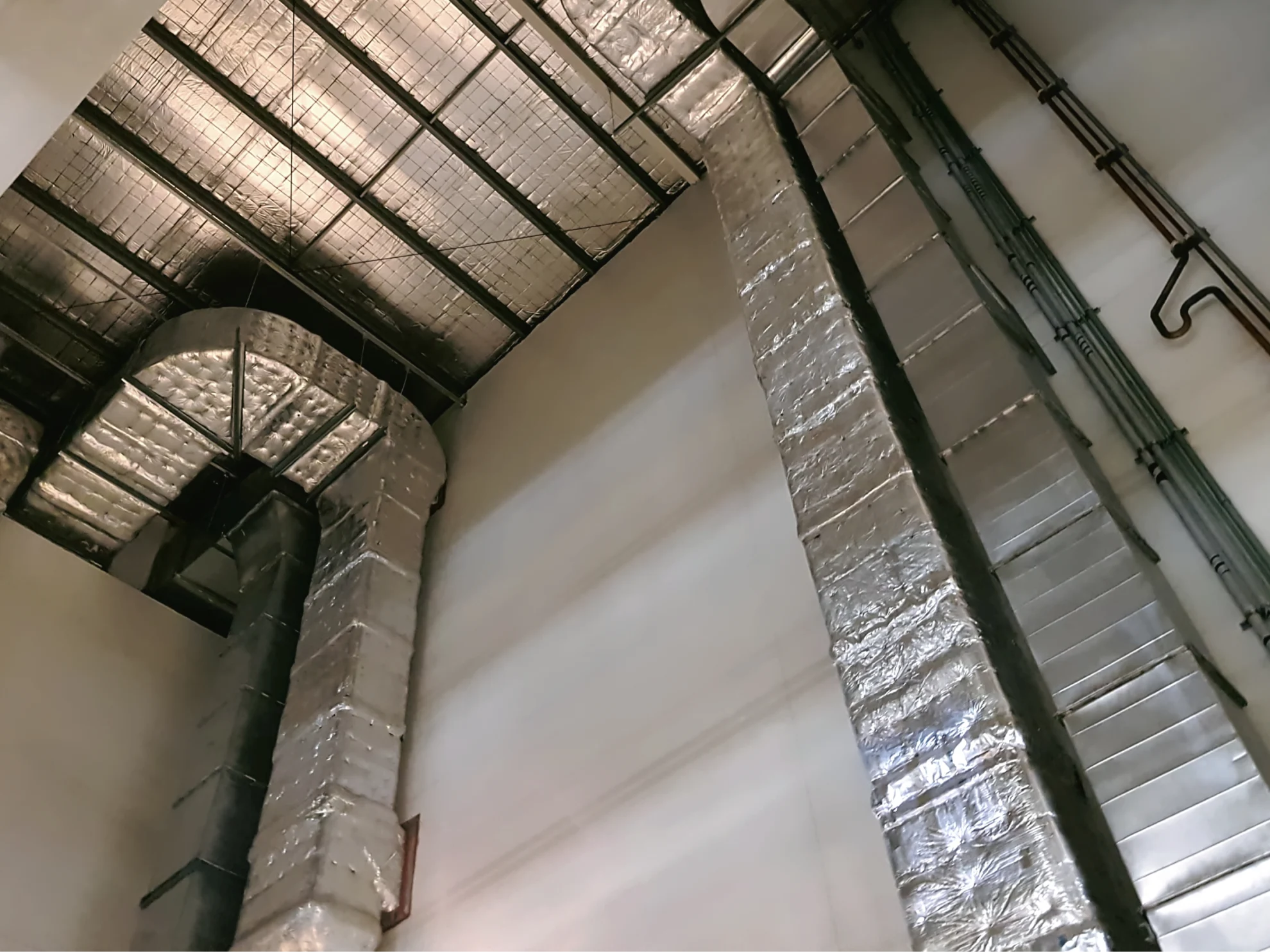 insulated air ducts and piping of air conditioning 2026 01 05 00 22 01 utc 1